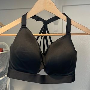 Black Sports Bra L